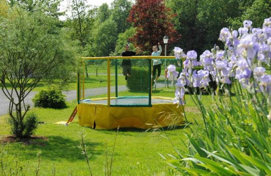 Camping Au Bord De L'Aisne Guignicourt エクステリア 写真